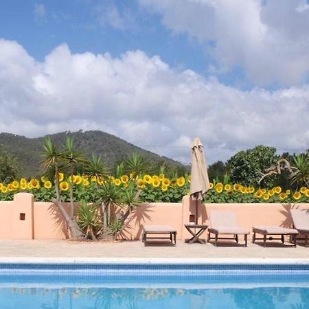 Hostal Restaurante Pou Des Lleo Sant Carles de Peralta ภายนอก รูปภาพ