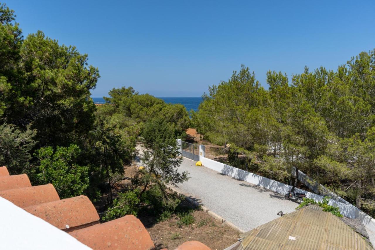 Hostal Restaurante Pou Des Lleo Sant Carles de Peralta ห้อง รูปภาพ