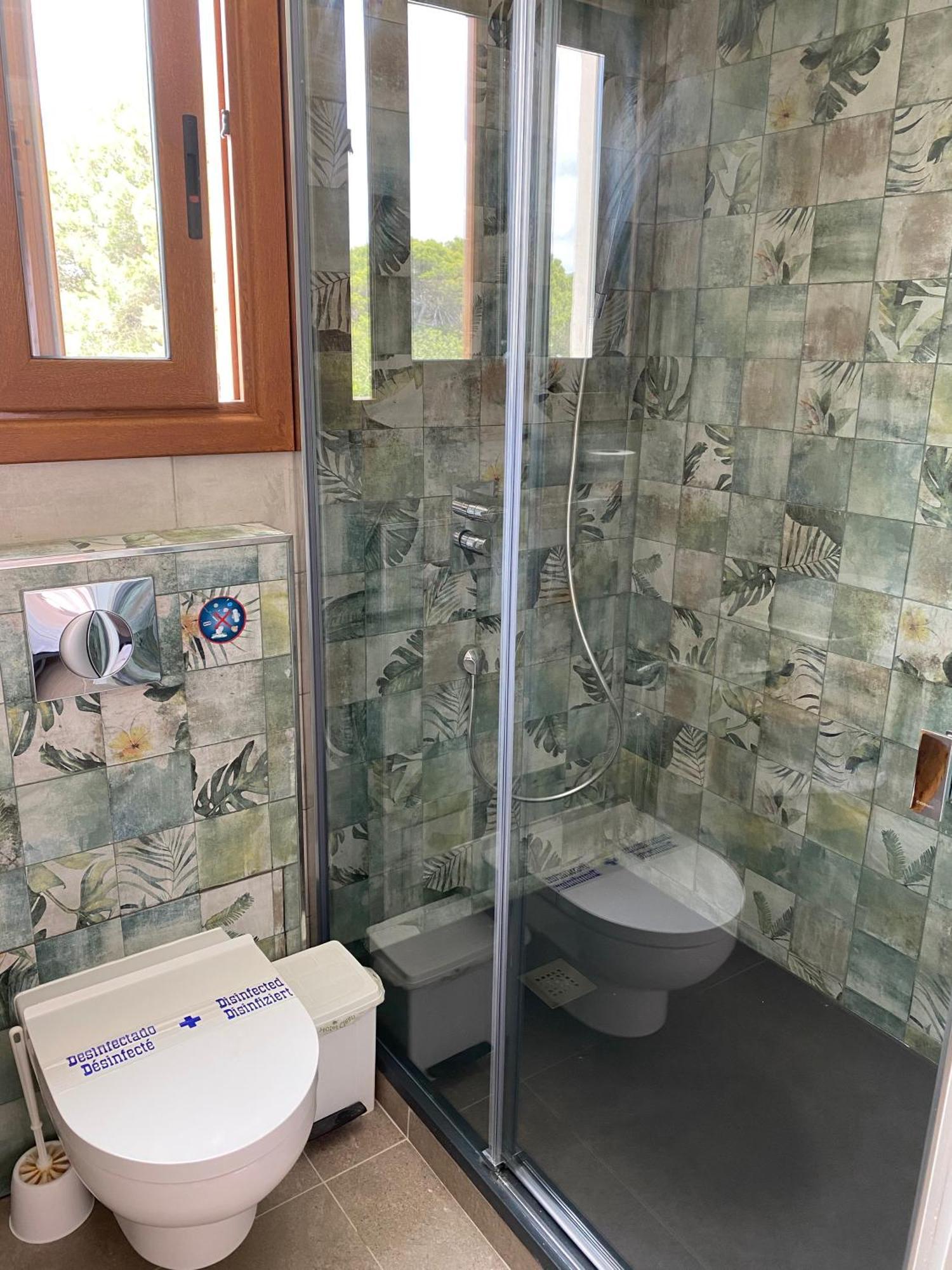 Hostal Restaurante Pou Des Lleo Sant Carles de Peralta ห้อง รูปภาพ